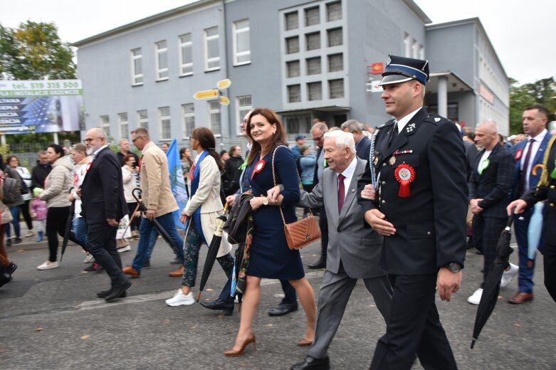  Świąteczna parada przeszła zupełnie nową trasą 