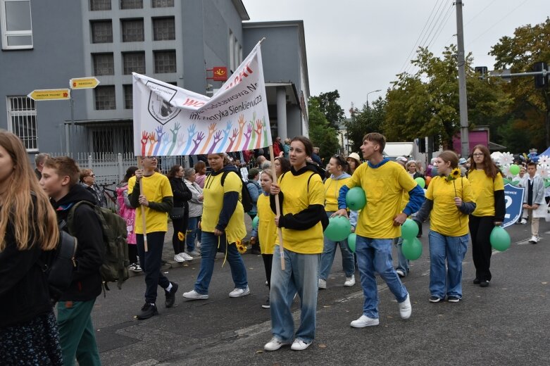  Świąteczna parada przeszła zupełnie nową trasą 