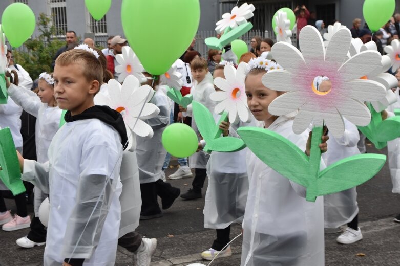  Świąteczna parada przeszła zupełnie nową trasą 