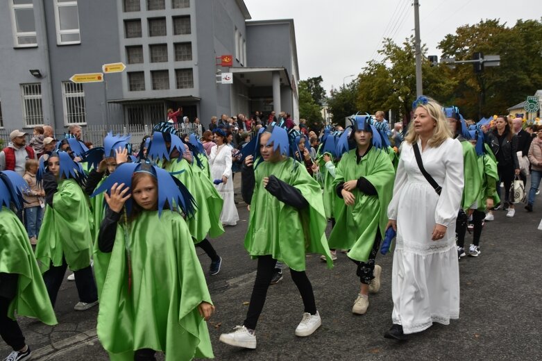  Świąteczna parada przeszła zupełnie nową trasą 