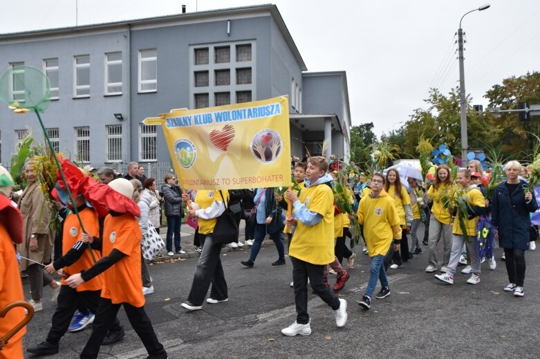  Świąteczna parada przeszła zupełnie nową trasą 