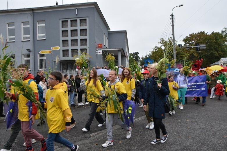  Świąteczna parada przeszła zupełnie nową trasą 