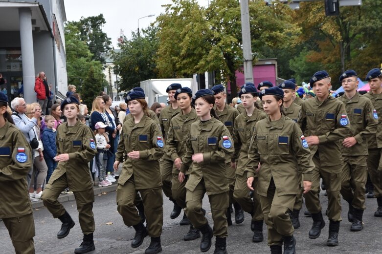  Świąteczna parada przeszła zupełnie nową trasą 