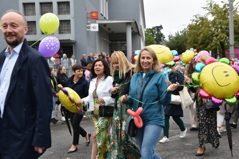  Świąteczna parada przeszła zupełnie nową trasą 