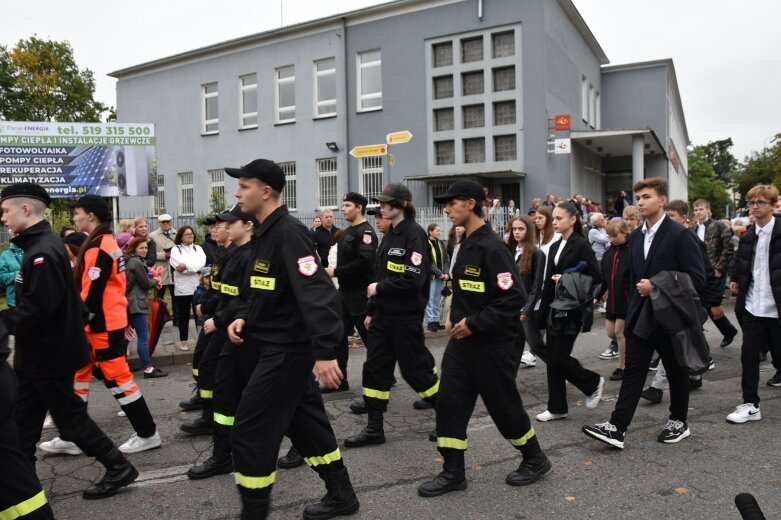  Świąteczna parada przeszła zupełnie nową trasą 