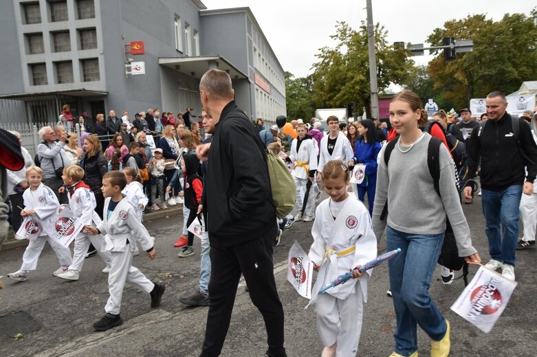  Świąteczna parada przeszła zupełnie nową trasą 