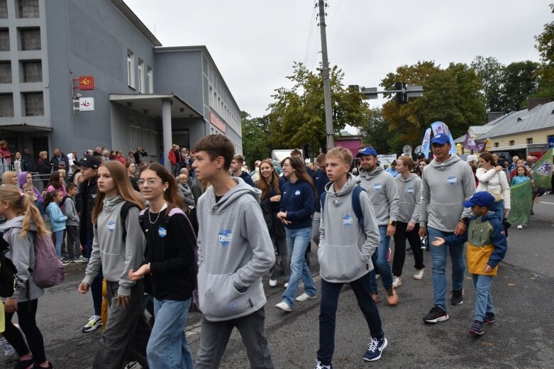  Świąteczna parada przeszła zupełnie nową trasą 