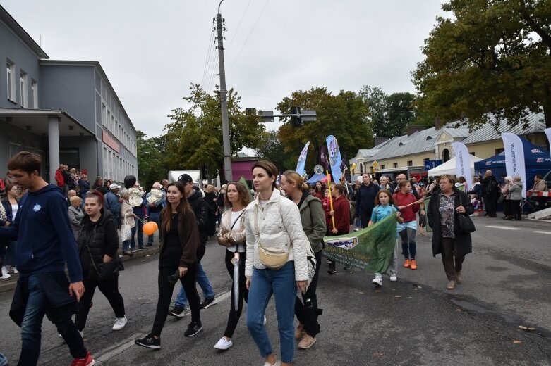  Świąteczna parada przeszła zupełnie nową trasą 