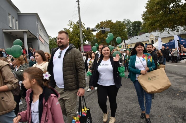  Świąteczna parada przeszła zupełnie nową trasą 