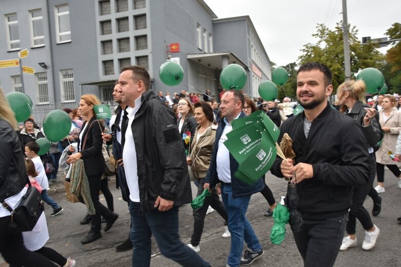  Świąteczna parada przeszła zupełnie nową trasą 