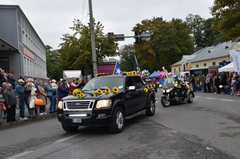  Świąteczna parada przeszła zupełnie nową trasą 