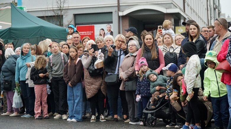  Świąteczna parada przeszła zupełnie nową trasą 