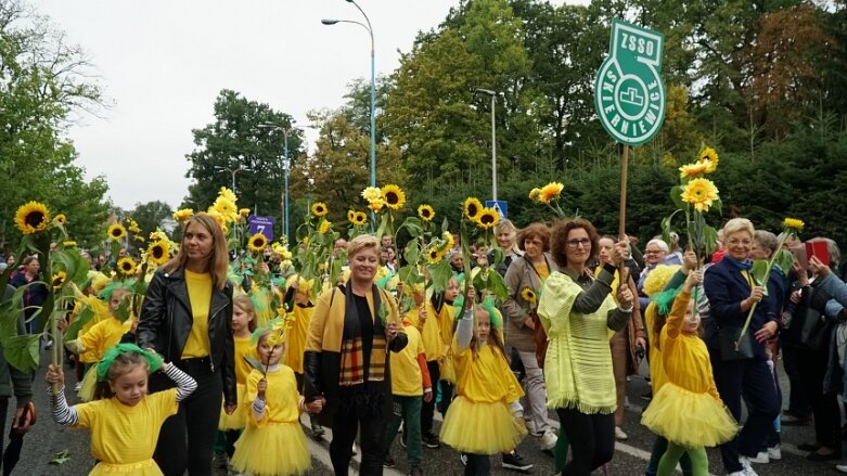  Świąteczna parada przeszła zupełnie nową trasą 