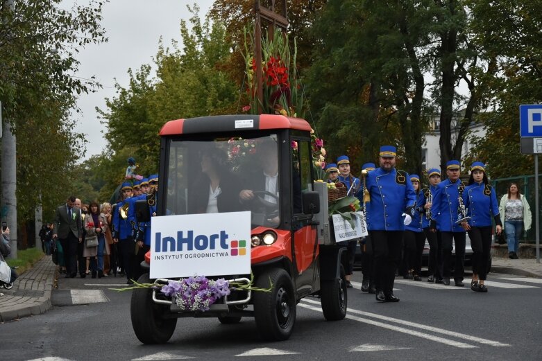  Świąteczna parada przeszła zupełnie nową trasą 