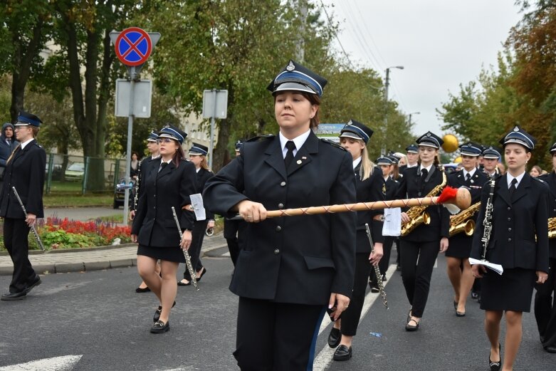  Świąteczna parada przeszła zupełnie nową trasą 