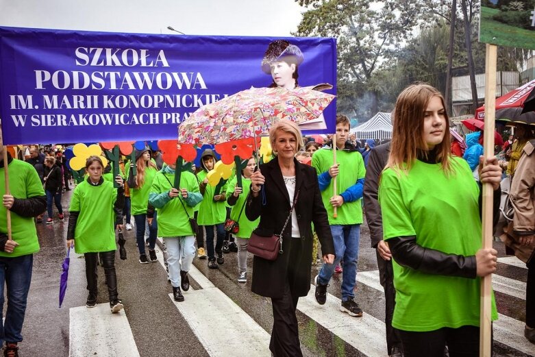  Święto kwiatów 2021: Parada (ZDJĘCIA) 