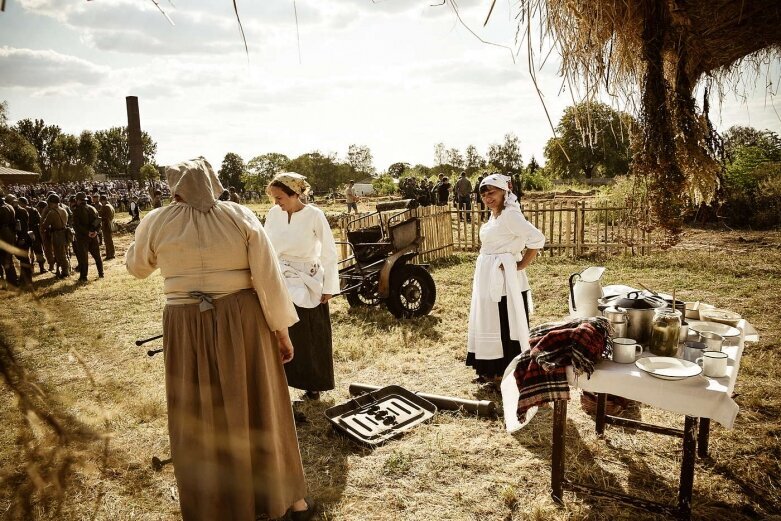  Święto Wojska Polskiego w Skierniewicach – rekonstrukcja historyczna 