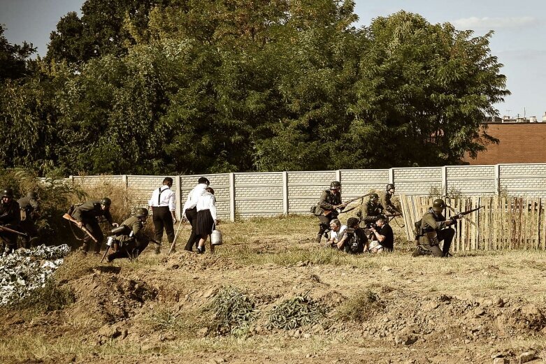  Święto Wojska Polskiego w Skierniewicach – rekonstrukcja historyczna 