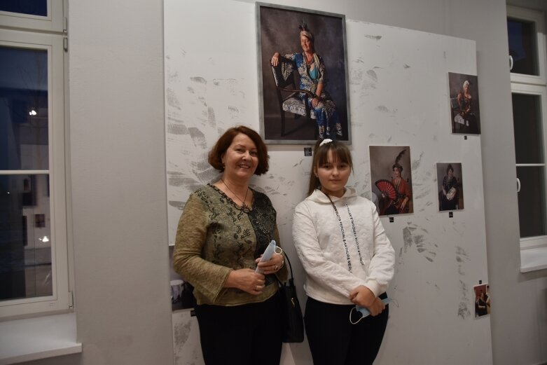  Sztuka łączy pokolenia. Portret i styl w muzeum 