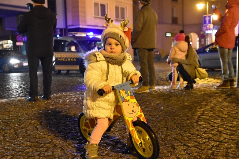  Taki marsz mikołajów tylko w Skierniewicach! 