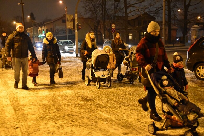  Taki marsz mikołajów tylko w Skierniewicach! 