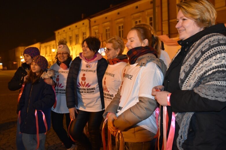  Taneczny protest przeciwko przemocy 