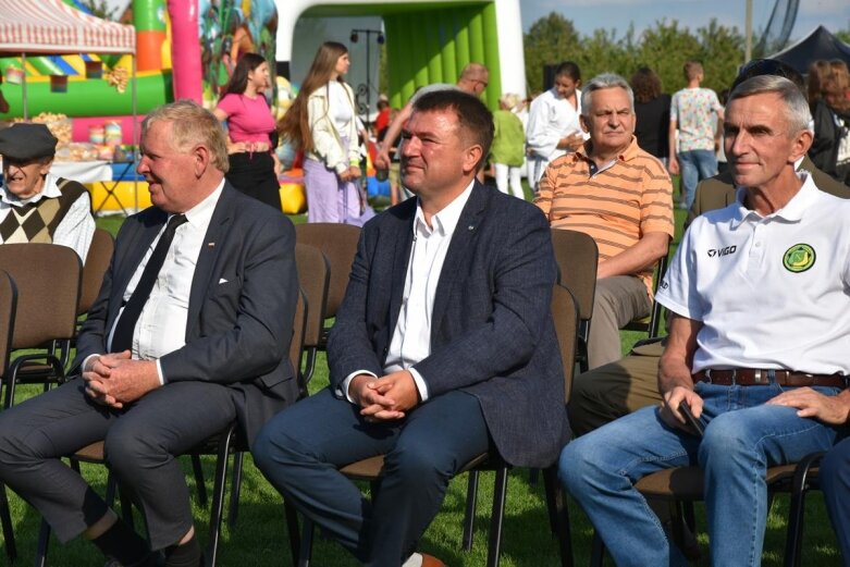  To był rodzinny piknik w Woli Pękoszewskiej 