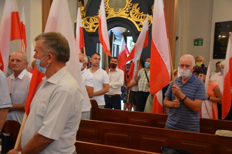  To nie była tylko oficjalna uroczystość. Manifestacja patriotyczna rawian! 