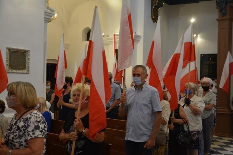  To nie była tylko oficjalna uroczystość. Manifestacja patriotyczna rawian! 