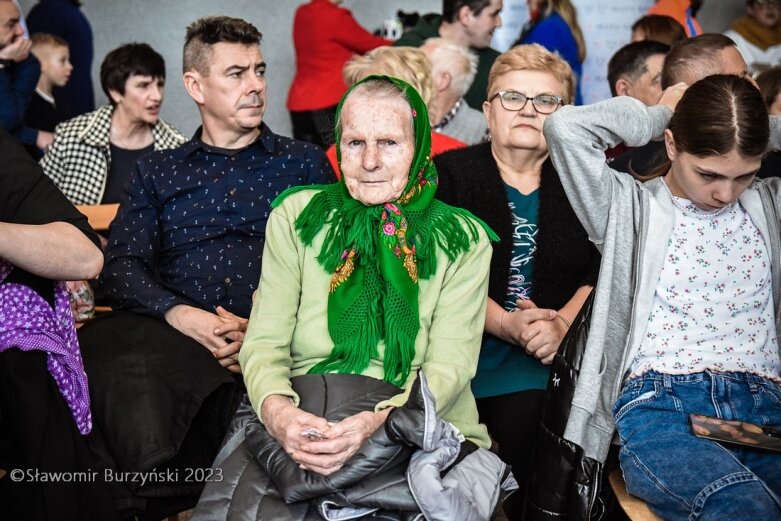 Tulipany dla jeżowianek na Dzień Kobiet