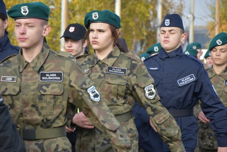  Uczniowie z ZS Bolimów złożyli ślubowanie 