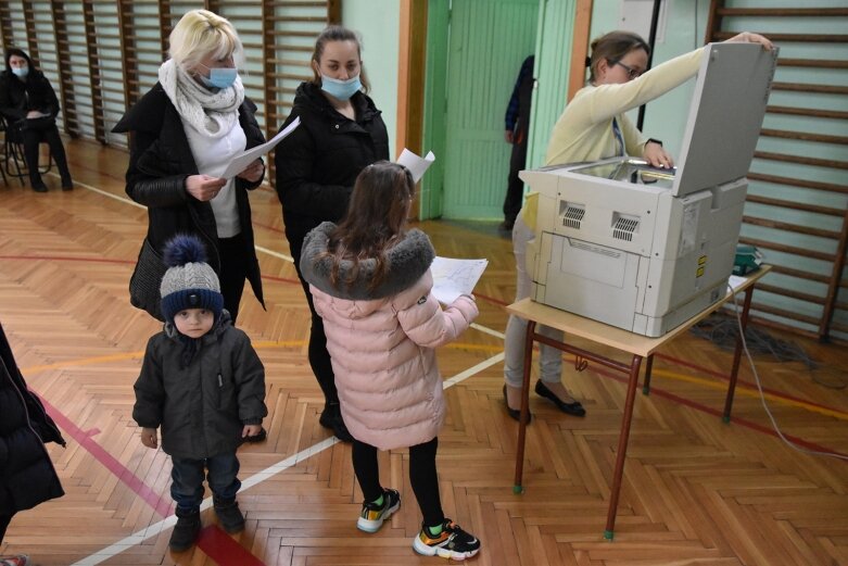  Ukraińscy uczniowie będą kontynuować naukę w skierniewickiej szkole 