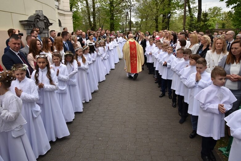  Uroczystość Pierwszej Komunii Świętej w parafii św. Jakuba 