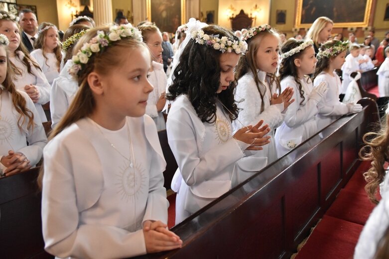  Uroczystość Pierwszej Komunii Świętej w parafii św. Jakuba 