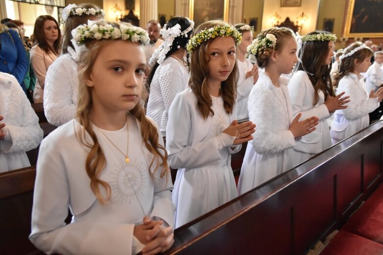  Uroczystość Pierwszej Komunii Świętej w parafii św. Jakuba 