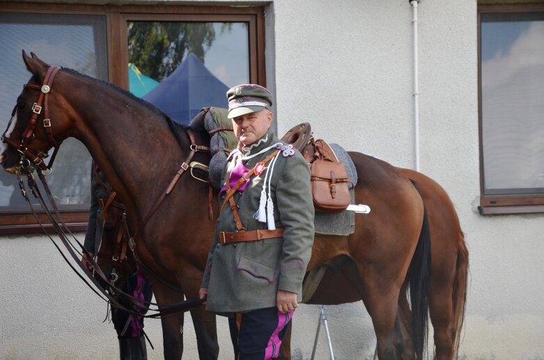  W hołdzie bohaterskiemu mieszkańcowi Jacochowa 