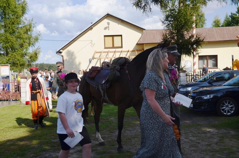  W hołdzie bohaterskiemu mieszkańcowi Jacochowa 