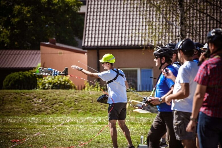  Walki samolotów nad Skierniewicami 