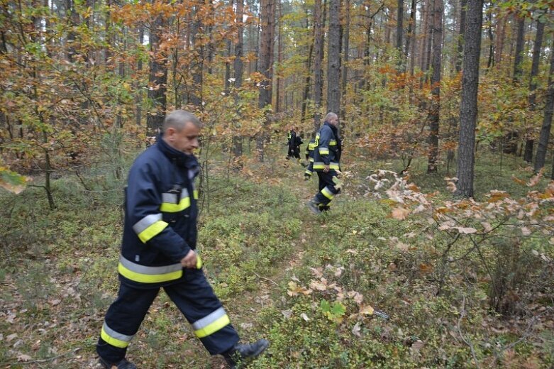  Wciąż nie znaleziono Piotra. Komendant policji wyjaśnia szczegóły akcji. VIDEO 