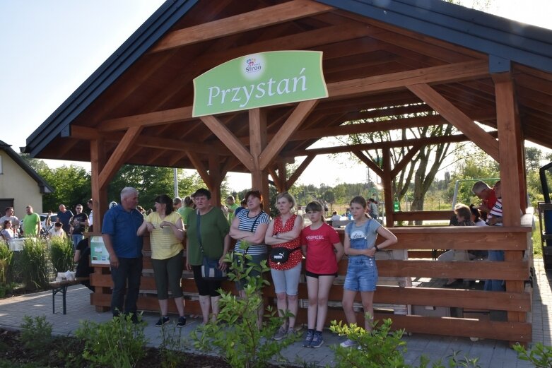 Wege grill i inne atrakcje na Warszawskiej