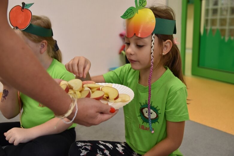  Wesoły Dzień Jabłuszka w Zielonym Zakątku 