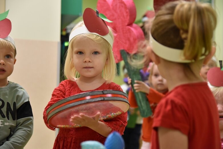  Wesoły Dzień Jabłuszka w Zielonym Zakątku 