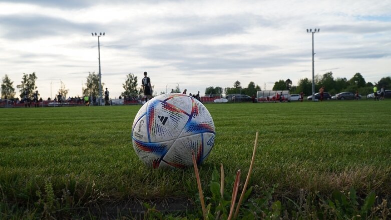 Widok lepszy od Jutrzenki na stadionie w Lipcach Reymontowskich 