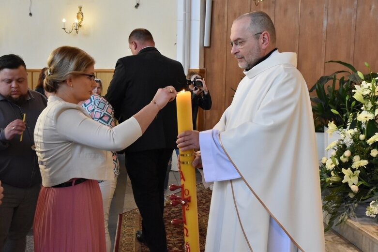  Wielki dzień w życiu małych parafian z Rawki 