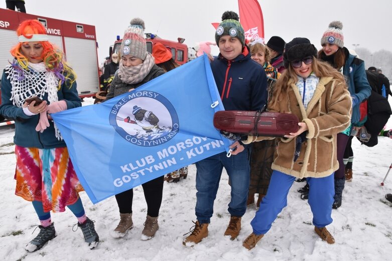  Wszystkie ręce na pokład. Znów morsowali dla Agaty 