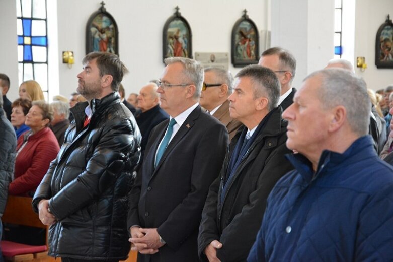  Wydarzenie, które wstrząsnęło Polską. Fotorelacja z Międzyborowa 