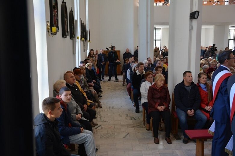  Wydarzenie, które wstrząsnęło Polską. Fotorelacja z Międzyborowa 