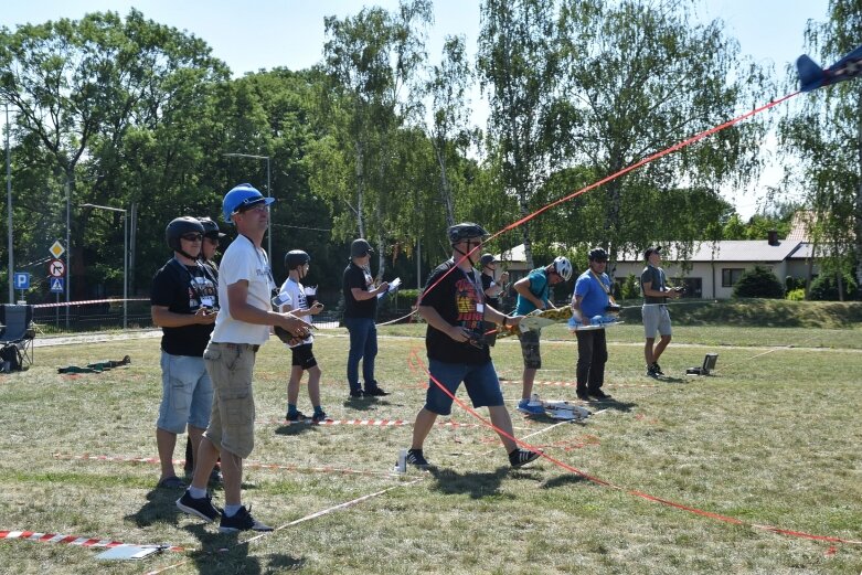  Wyjątkowe pokazy modeli latających w Skierniewicach 