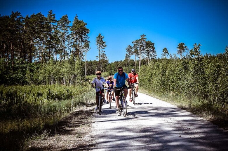  XVII Rodzinny Rajd Rowerowy w Skierniewicach - zobacz zdjęcia 