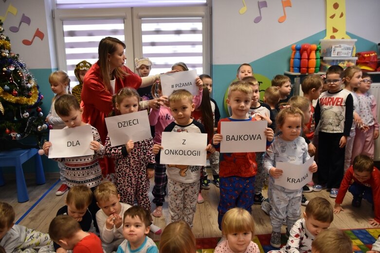  Założyli piżamki na znak solidarności z chorymi dziećmi 